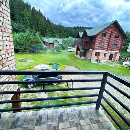 Під Магурою Hotel Vorohta Kültér fotó